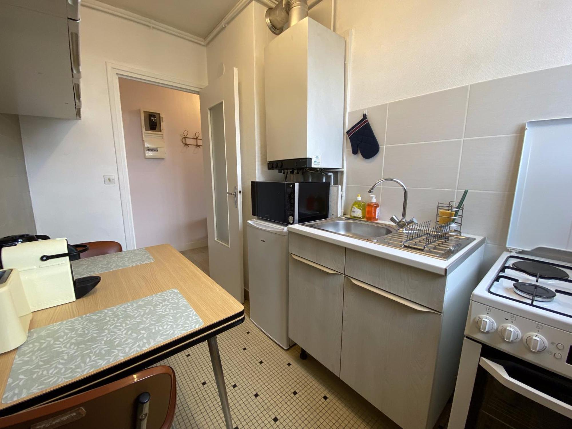 Grand Studio Calme Avec Balcon & Parking Gratuit Tours Exterior photo